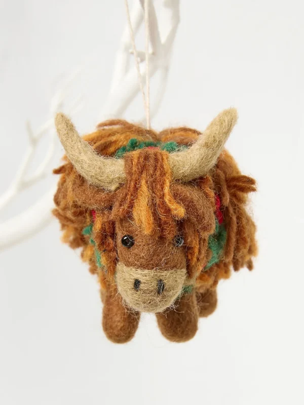 Brown Hettie Highland Cow Christmas Decoration