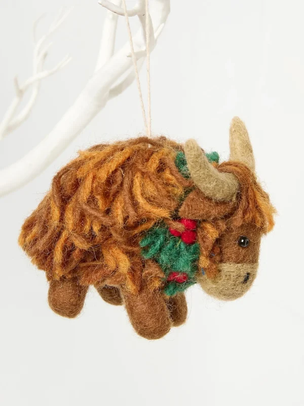 Brown Hettie Highland Cow Christmas Decoration