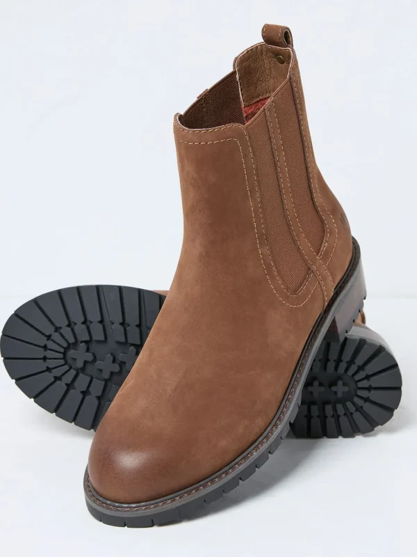 Everly Brown Chelsea Boots