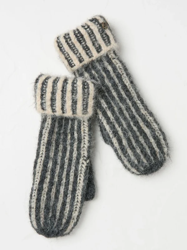 Grey Plaited Mittens