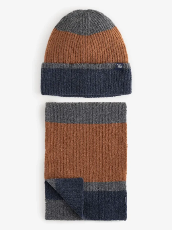 Navy Colourblock Hat And Scarf Gift Set