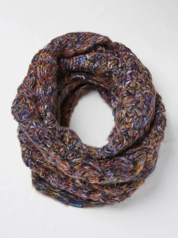 Navy Twist Snood